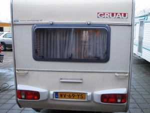 main_pohled-na-zadni-cast-karavanu-3256.jpg