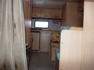 main_interier-karavanu-13086.jpg