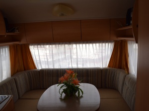 main_karavan-home-car-003.jpg